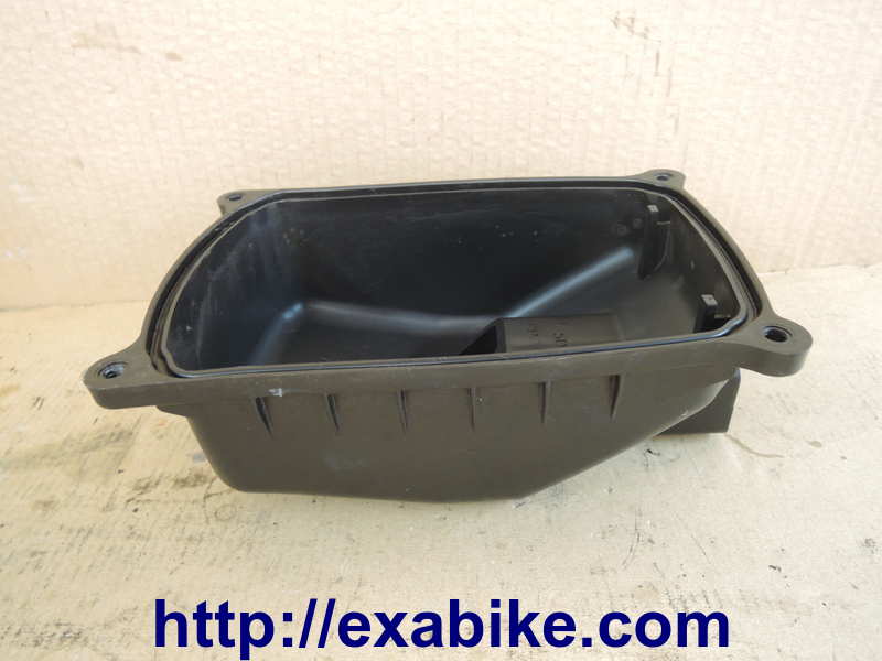 air cleaner cover Yamaha 125 YZF-R - photo 2