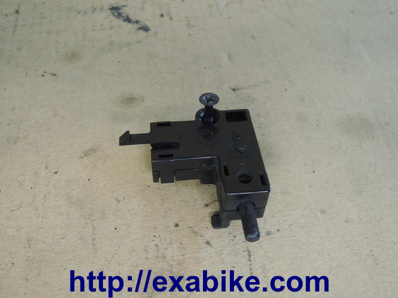 clutch switch Yamaha 125 YZF-R - photo 1