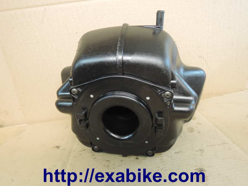 boitier de filtre à air Suzuki GSXF 1100 - photo 3