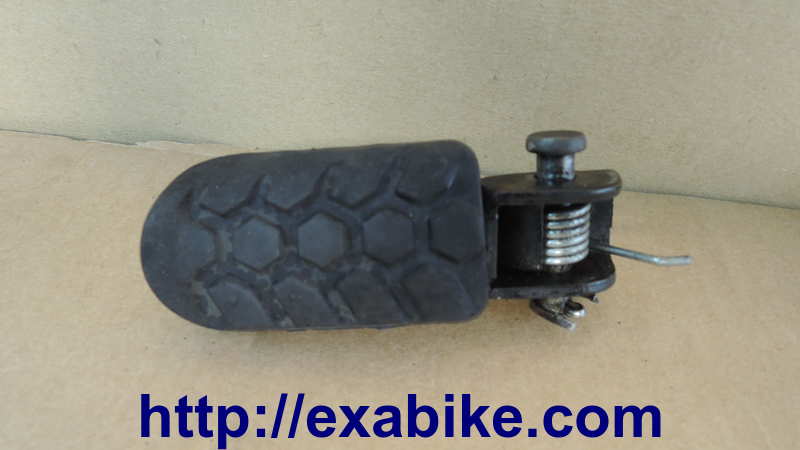 footrest, front left Yamaha XTR 125 - photo 1