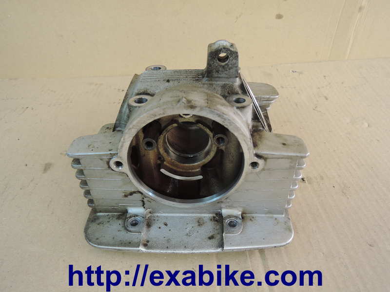 cylinder head Yamaha XTR 125 - photo 1
