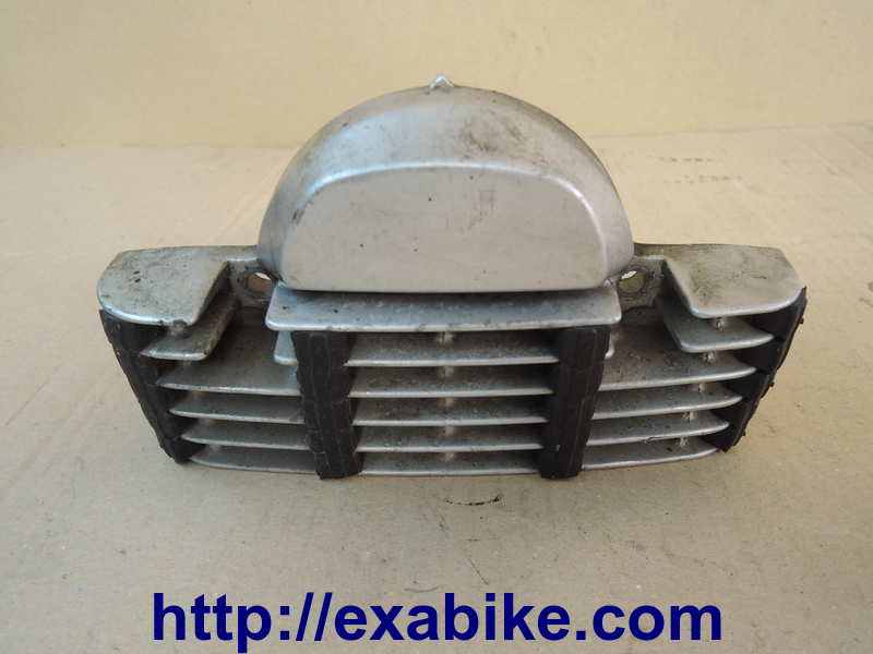 cylinder head side cover Yamaha XTR 125 - photo 1
