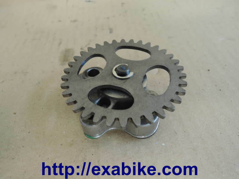 oil pump Yamaha XTR 125 - photo 1