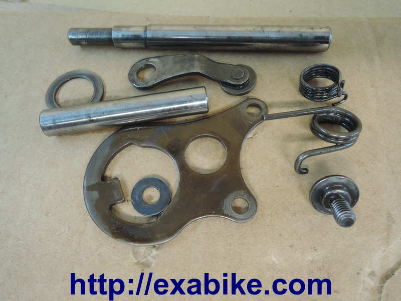 pieces diverses Honda 80 CR - photo 1