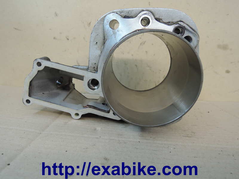 cylinder, right BMW R1150GS - photo 3