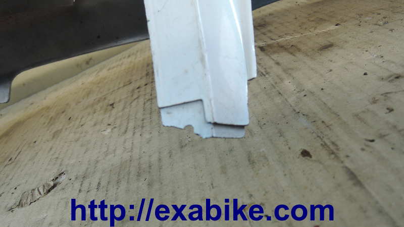 rear cowl Yamaha YZF 750 - photo 3