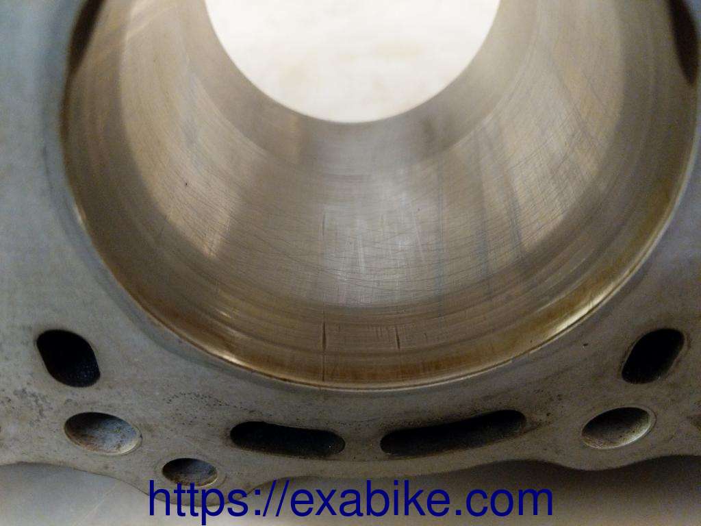 cylinders Suzuki GSXR 600 - photo 4