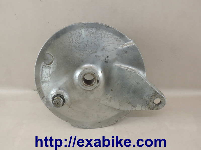 flasque de frein arrière Yamaha DT 175 - photo 1