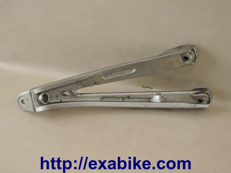 footrest bracket, rear left YAMAHA 1000 R1 - photo 2