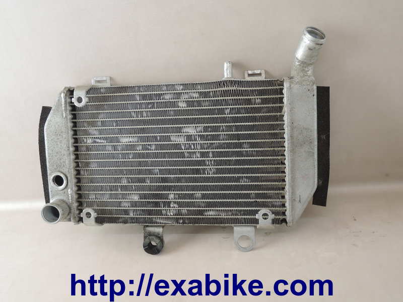 radiator Honda VFR 800 - photo 1