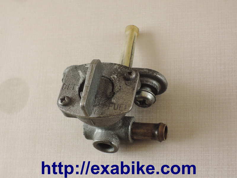 robinet d'essence Yamaha 1000 Fazer - photo 1