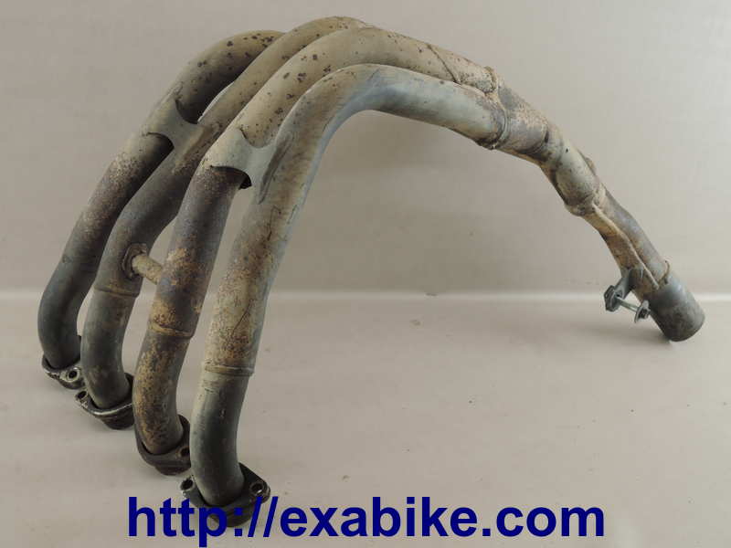 exhaust manifold Voir la photo ou référence modele a identifier - photo 1