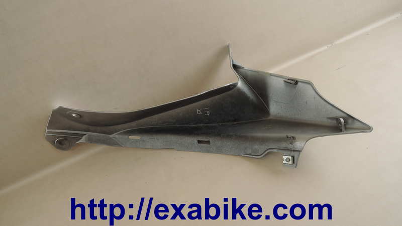 cowling, upper left Suzuki GSXR 600 - photo 2