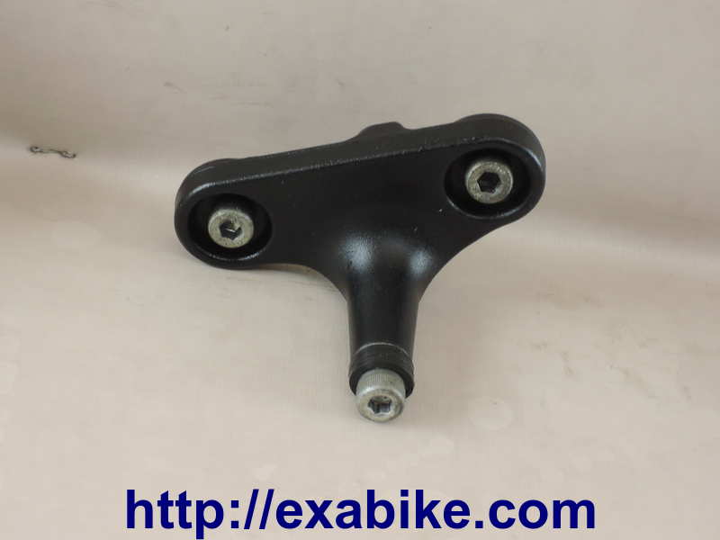 holder Suzuki GSX 1340 B-KING - photo 1