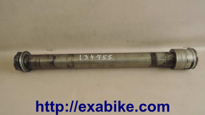 rear wheel axle Suzuki GSX 1340 B-KING - photo 1