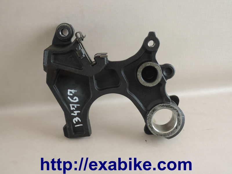 rear caliper bracket Suzuki GSX 1340 B-KING - photo 1