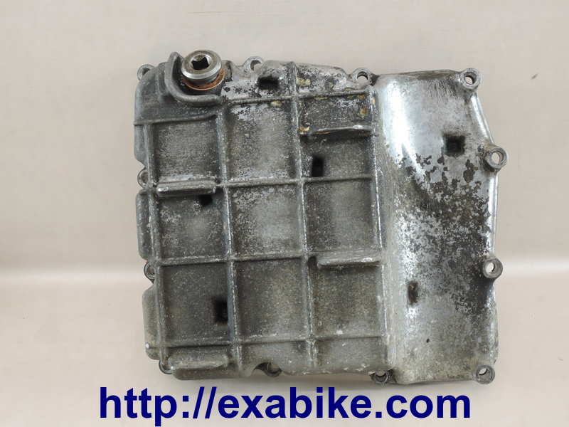 oil pan Honda VFR 750 - photo 1