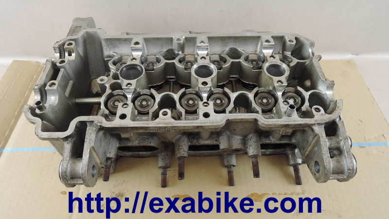 cylinder head Triumph 1050 Sprint ST - photo 2