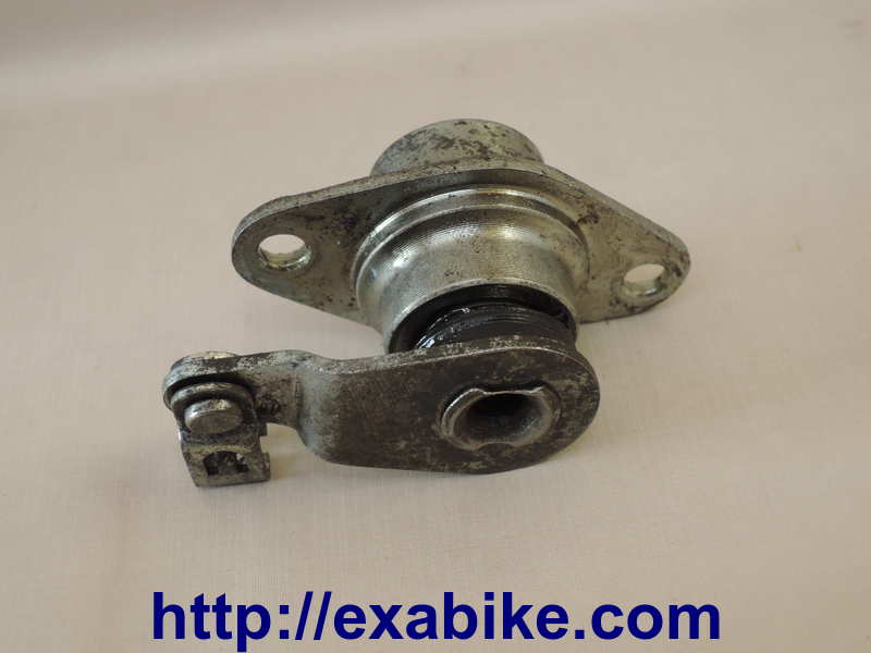 clutch slave lever Suzuki GSXF 600 - photo 1
