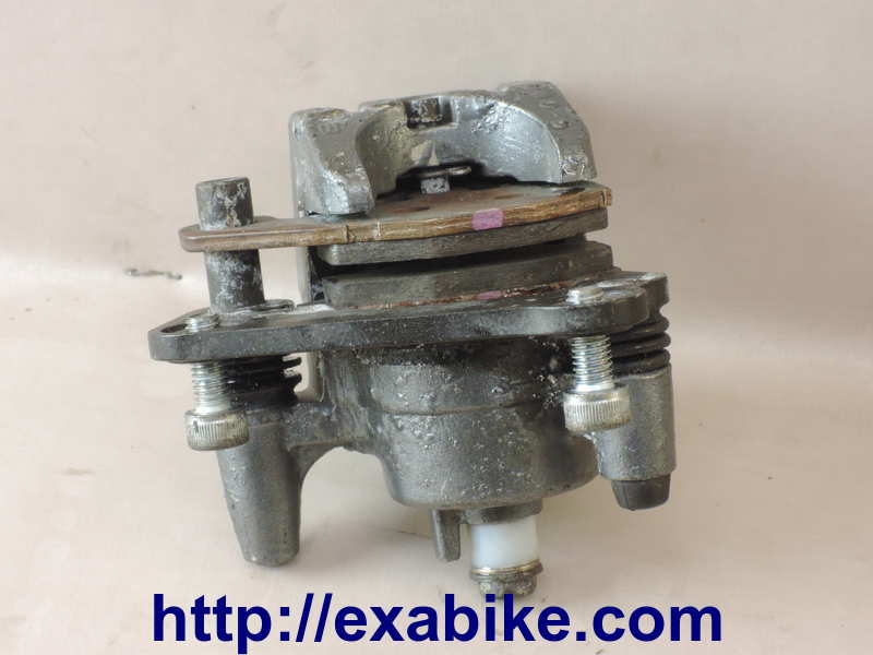 brake caliper,rear Kawasaki Zephyr 550 - photo 2