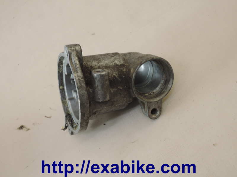 thermostat case Yamaha YZF 750 - photo 1
