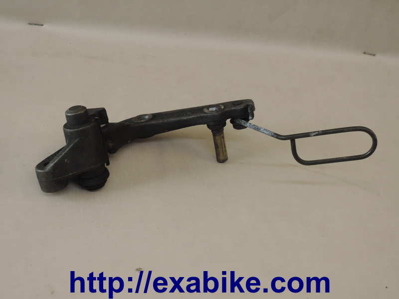 caliper bracket, front left Suzuki 600 Bandit - photo 1