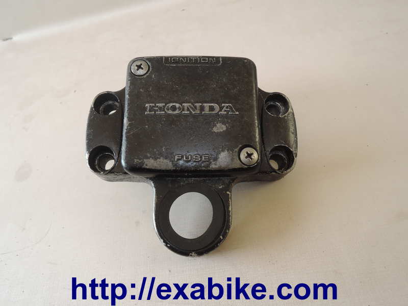 fuse box Honda CX 400 - photo 1