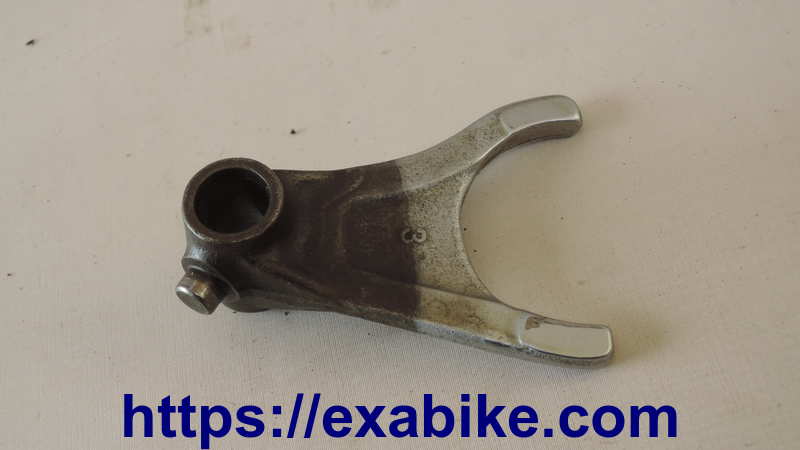 gearshift fork Yamaha FZX 750 - photo 1