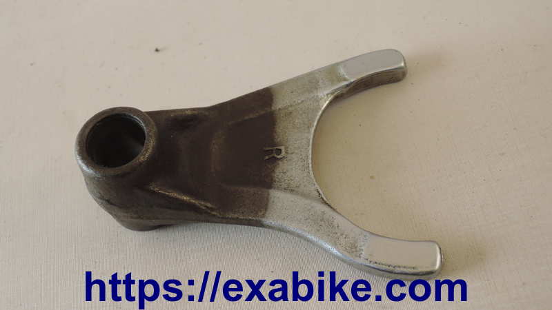 gearshift fork Yamaha FZX 750 - photo 2