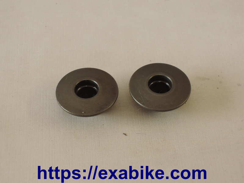 valve spring retainer Suzuki GSXR1100W - photo 1