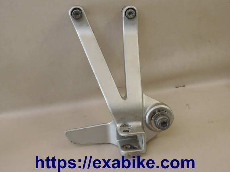 footrest bracket, rear right Suzuki VX 800 - photo 1