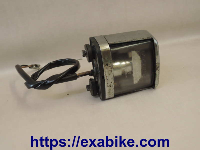 licence plate light Suzuki VX 800 - photo 2