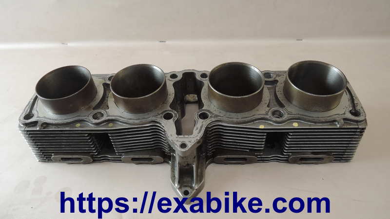 cylinder blocs Suzuki GSXF 600 - photo 2