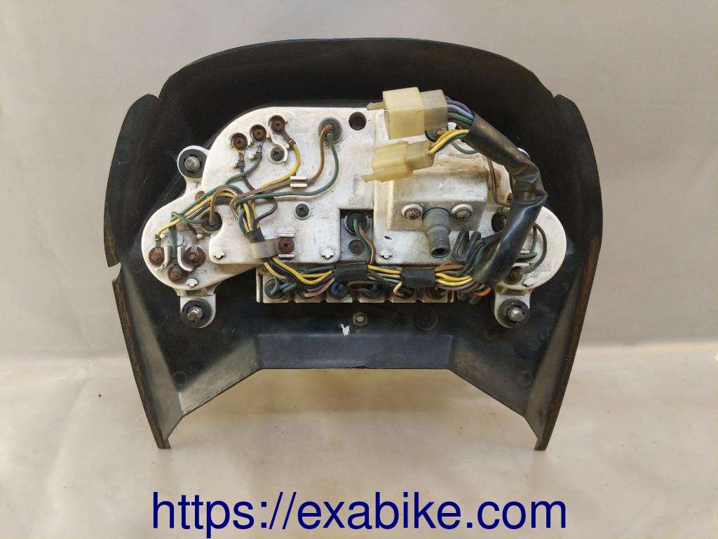 dashboard Honda VF750F - photo 4