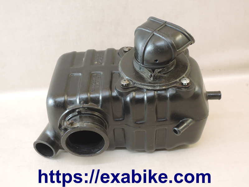 air cleaner box, rear Suzuki VX 800 - photo 1