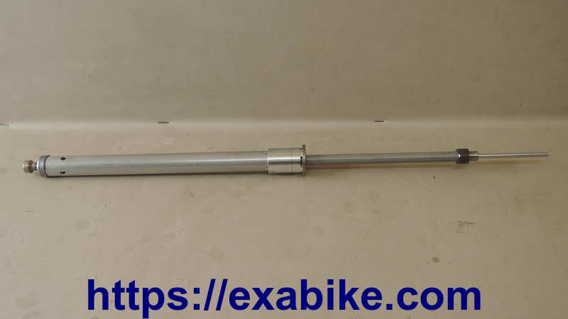 fork cylinder Suzuki GSXR 1000 - photo 1