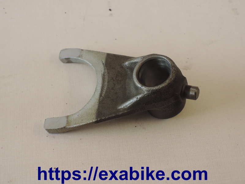 gear shifting fork Suzuki VX 800 - photo 2