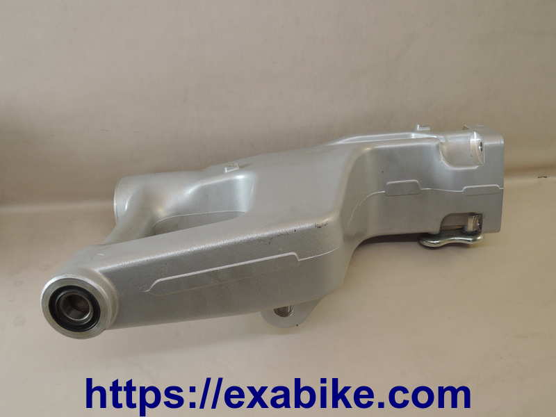 swingarm Honda GL 1800 - photo 2
