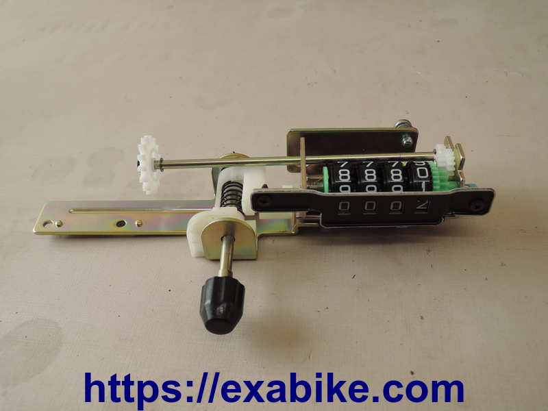 trip meter Kawasaki GPZ 500 - photo 1