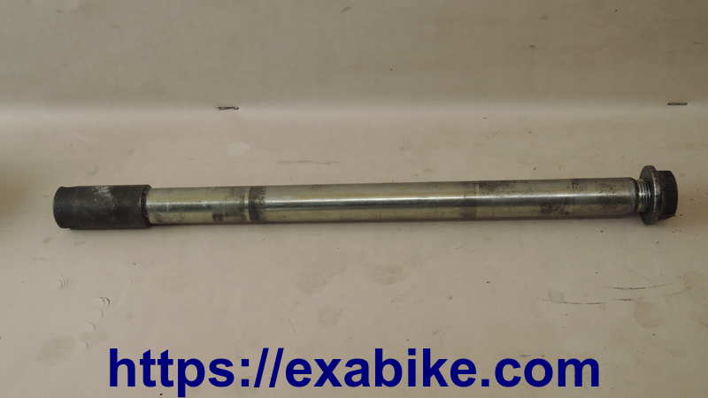 front wheel axle Kawasaki VN 1500 - photo 1
