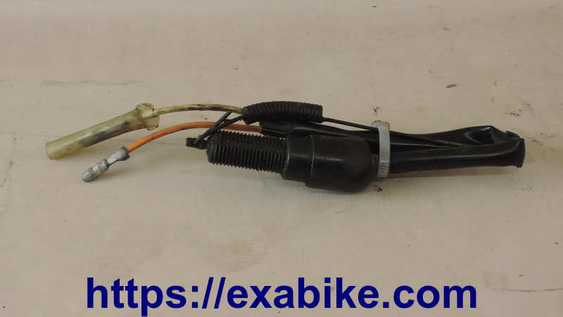 contacteur de frein arrière Suzuki GSX 400 - photo 1