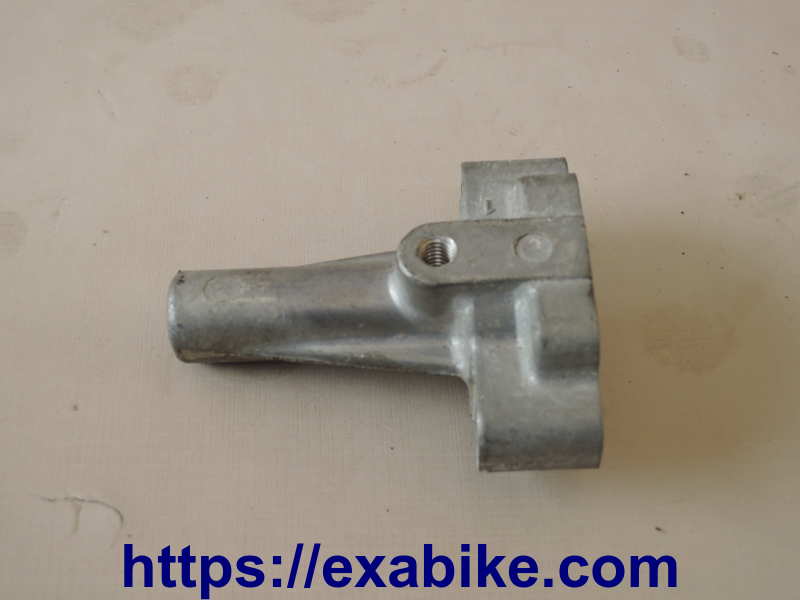 camchain tensioner body Voir la photo ou référence modele a identifier - photo 1