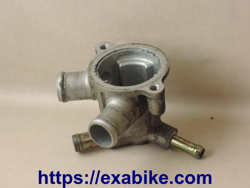 thermostat case Honda VFR 800 - photo 1