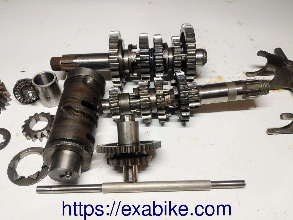 gearbox Suzuki Marauder 125 - photo 1