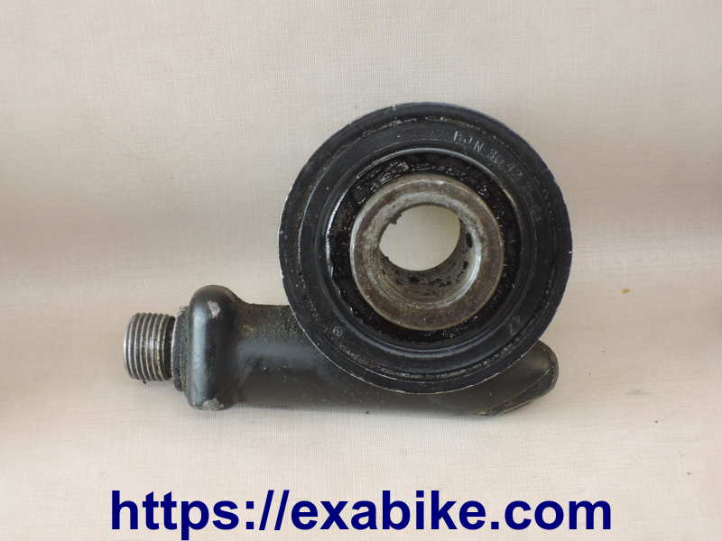 speedometer gear Kawasaki GPZ 500 - photo 2