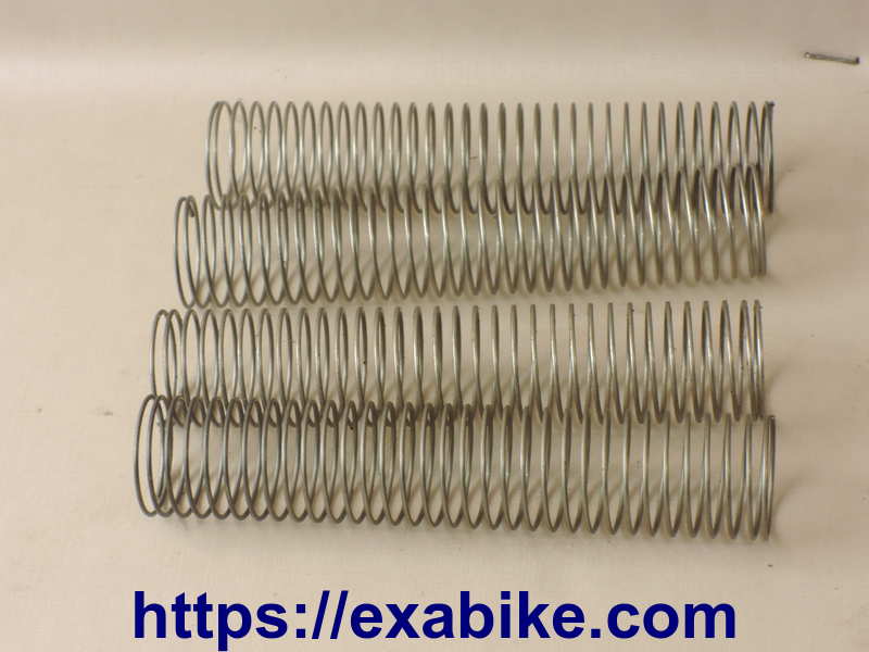 ressorts des boisseaux Yamaha XJ 900 - photo 1