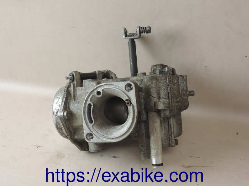 carburetor, front left Honda VFS 750 - photo 1