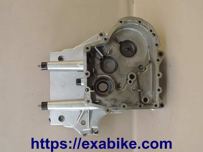 gearbox cover BMW R850R - photo 2