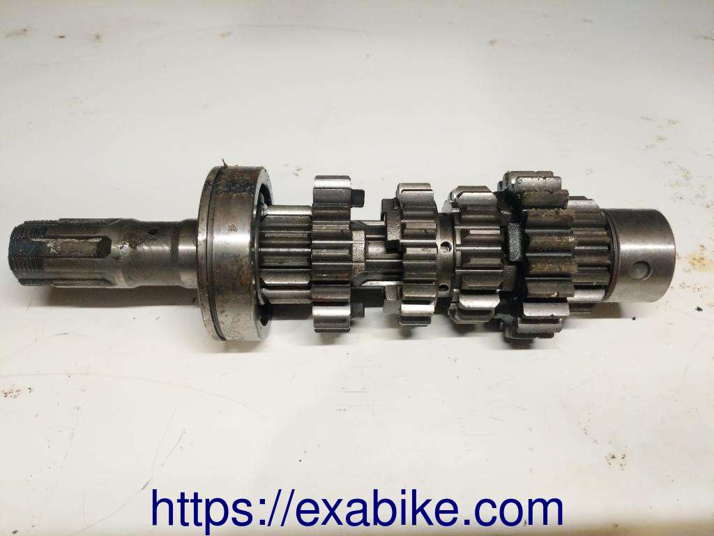 primary shaft Suzuki GSXR 750 - photo 1