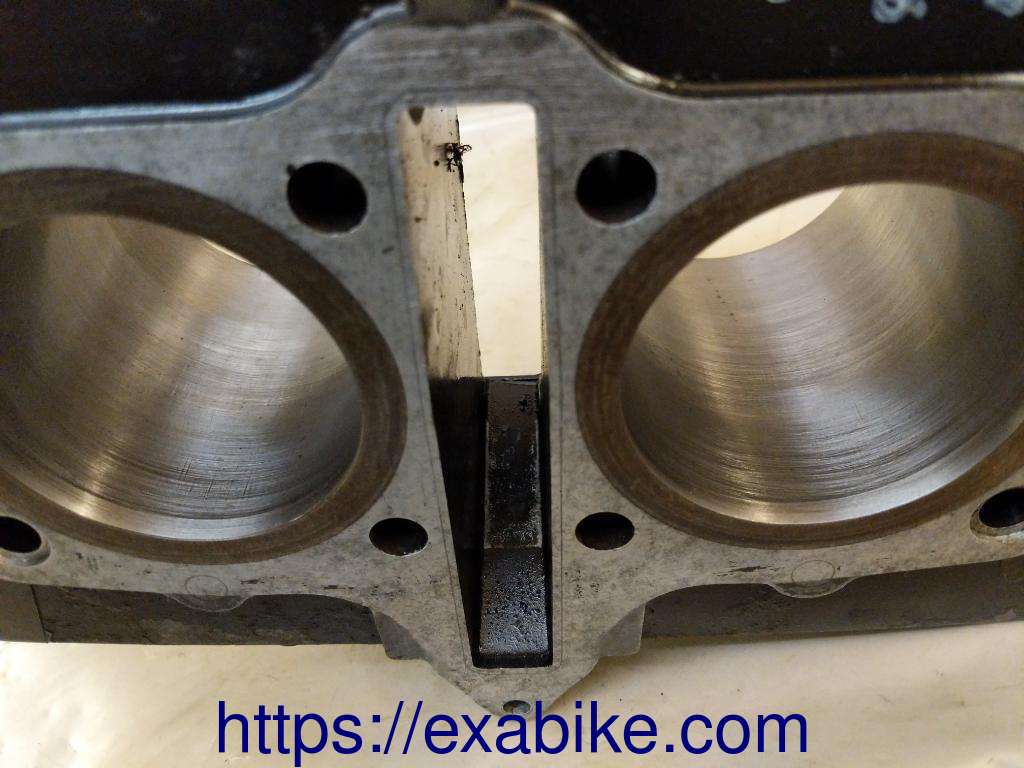 cylinder blocs Suzuki GSE 500 - photo 4
